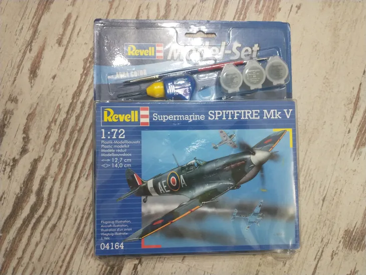 samolot-messerschmitt-bf-109-g-10-model-mr-4160
