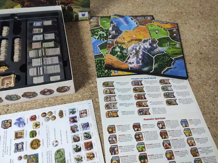 gra-small-world-23185-projektant-philippe-keyaerts