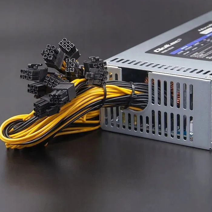 qoltec-zasilacz-pci-e-1800w-80-plus-platinum-data-mining
