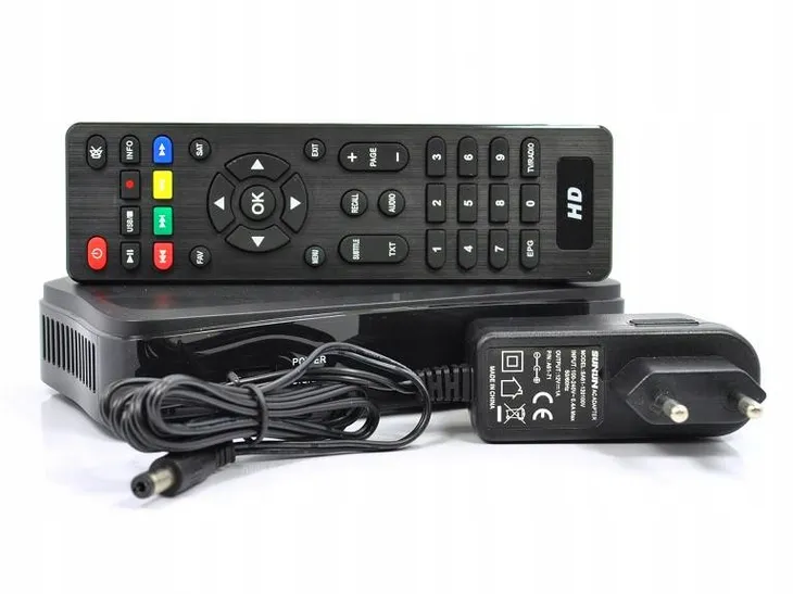 dekoder-dvb-s-opticum-ax150-cechy-dodatkowe-pilot-zdalnego-sterowania