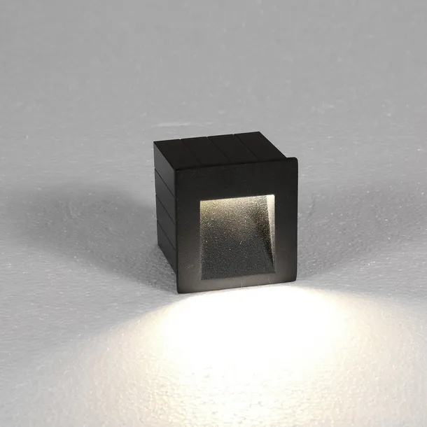 nowodvorski-6907-step-led-wbudowane-led-informacje-dodatkowe-zrodlo-swiatla-w-zestawie