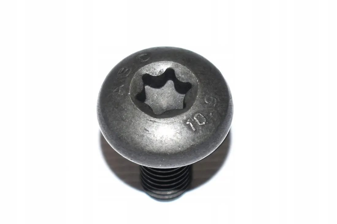 sruba-torx-pompy-olejowej-bmw-e60-e61-e63-e64-e65-e66-e70-e71-e81-stan-nowy