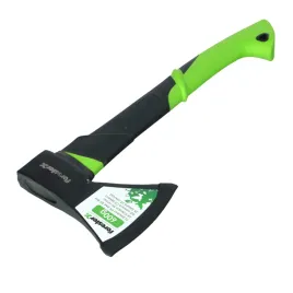 forester-siekiera-600