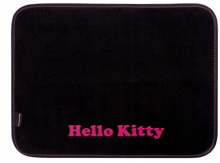 dywaniki-samochodowe-hello-kitty-producent-carfashion