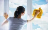 astonish-750ml-window-plyn-do-szyb-postac-plyn