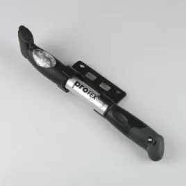 minipompka-z-manometrem-i-uchwytem