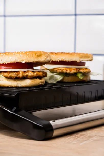 grill-elektryczny-eldom-gk130-model-gk130