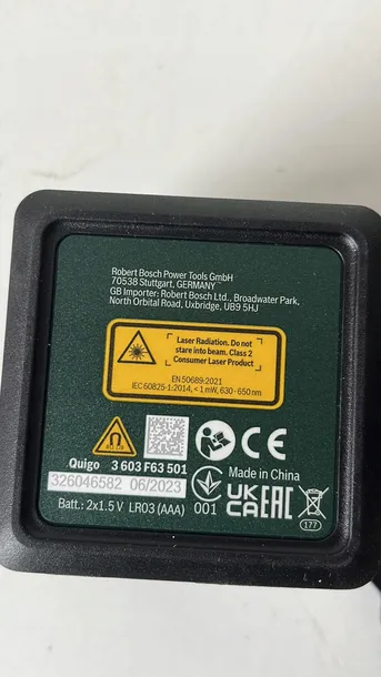 laser-krzyzowy-bosch-quigo-liczba-wiazek-lasera-2
