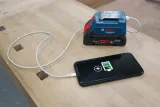 ladowarka-usb-adapter-akumulatora-gaa-18v-48-bosch-napiecie-v-18-v