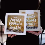 skarbonka-home-podroz-kolor-bialy-odcienie-zoltego-i-zlota