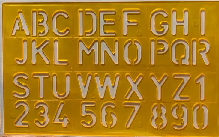 szablon-do-rysowania-liter-25cm-rodzaj-szablony-malarskie