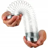 sprezyna-metalowa-mini-waga-z-opakowaniem-0-15-kg