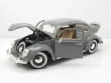 volkswagen-kafer-beetle-1-18-bburago-marka-bburago