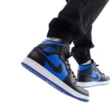 nike-air-jordan-1-mid-stan-nowy