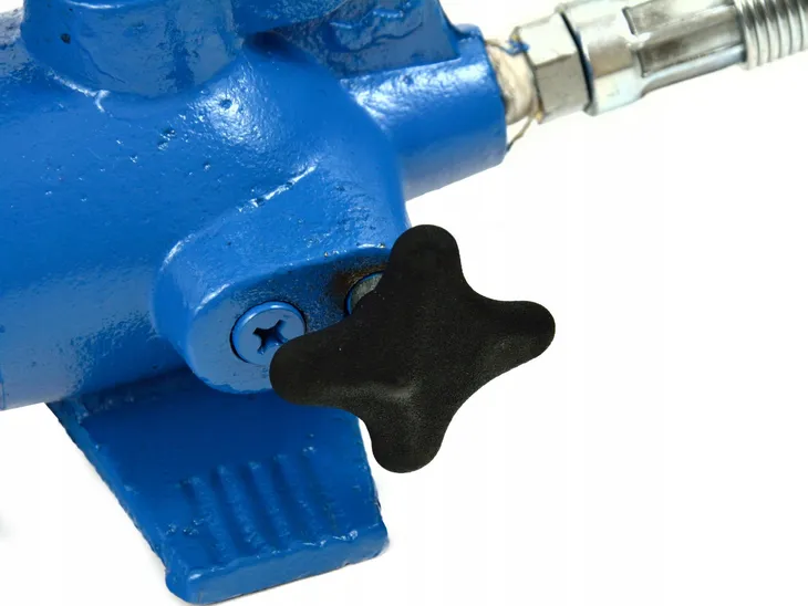pompa-pompka-hydrauliczna-do-rozpieraka-10t-stan-nowy-kod-producenta-g02071