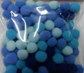 pompony-niebieskie-10mm-100szt