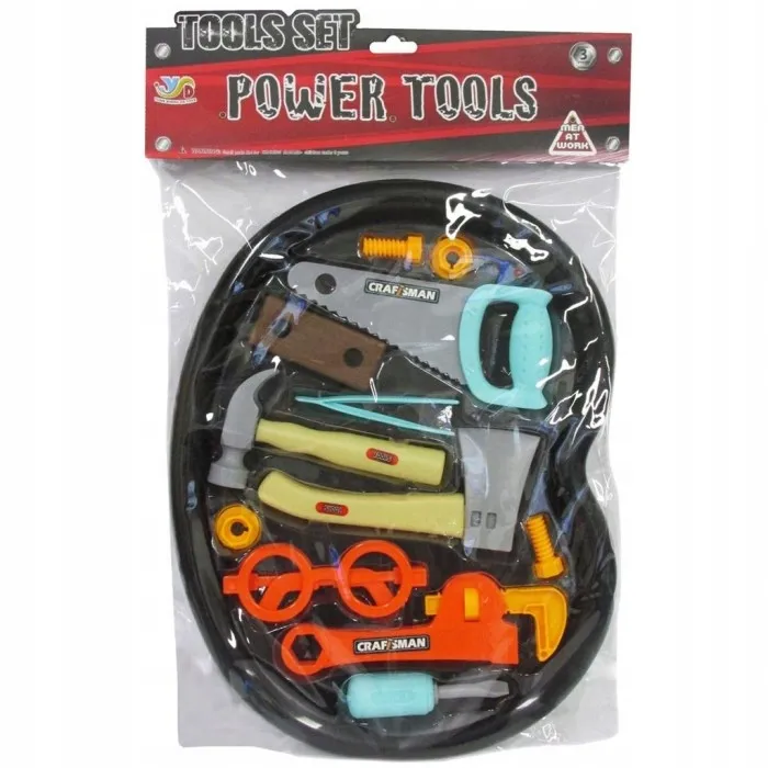 zestaw-narzedzi-na-tacy