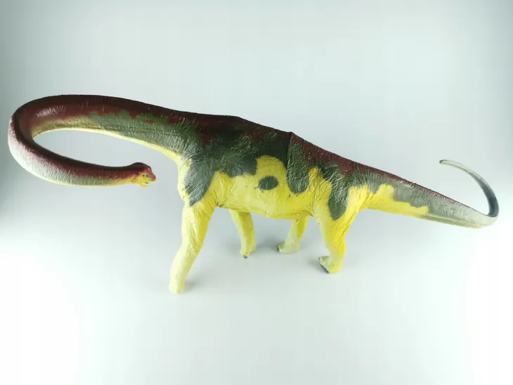 dinozaur-plastikowy-mix-rodzaj-produktu-zwierze