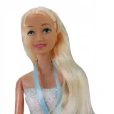 lalka-stylizacja-pudelka-kolor-dominujacy-odcienie-rozu