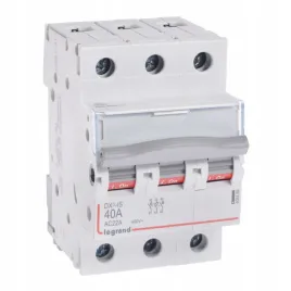 rozlacznik-instalacyjny-modulowy-3p-40a-fr303-legrand