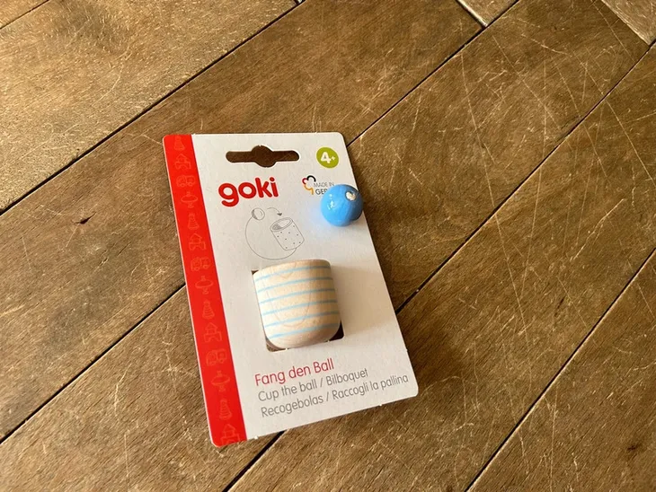 zlap-pilke-do-pudelka-goki-marka-goki