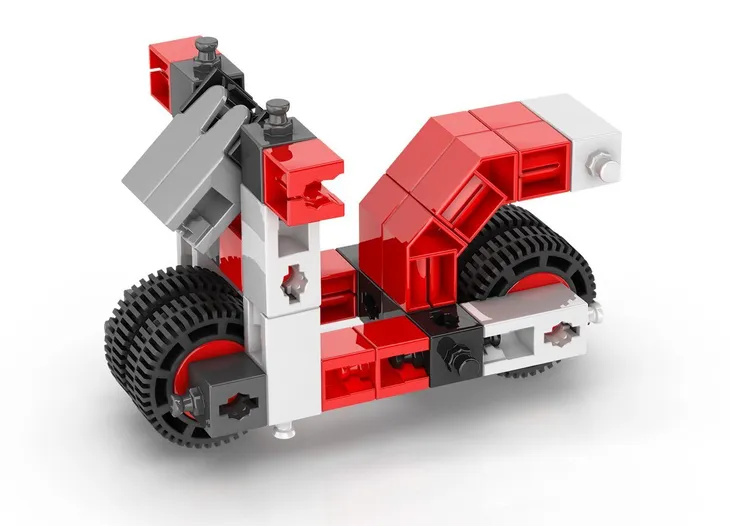 inventor-4-models-motobikes-motory-material-plastik