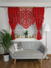 zestaw-dekoracyjny-na-okno-panel-azurowy-zaslony-gotowe-czerwony-komplet