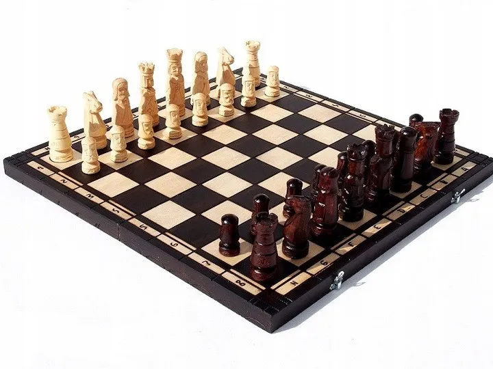 gra-szachy-drewniane