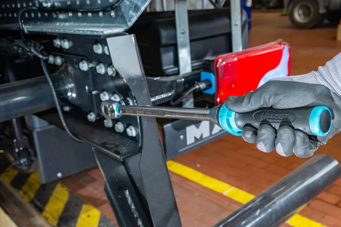 klucz-dynamometryczny-hazet-5122-3ct