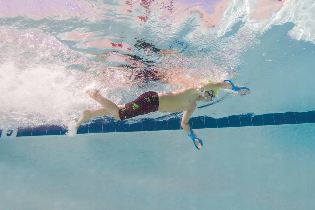 korektor-techniki-finis-forearm-fulcrum-junior