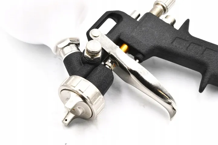 pistolet-malarski-stanley