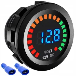 wskaznik-akumulatora-miernik-napiecia-naladowania-lodzi-motocykla-test-12v