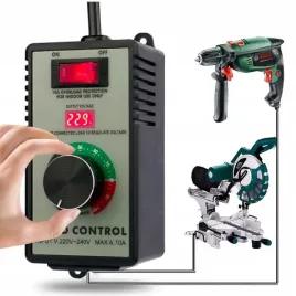 regulator-obrotow-silnika-mocy-napiecia-4000w-230v-w-obudowie-z-gniazdkiem