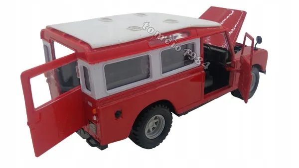 land-rover-1-24-bburago-waga-z-opakowaniem-0-5-kg