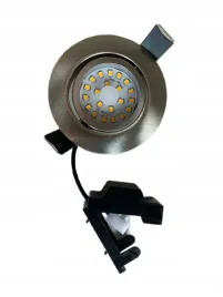 pojedyncza-lampa-led-do-zabudowy-6w-3000k-600lm-mocowanie-ze-sprezynami