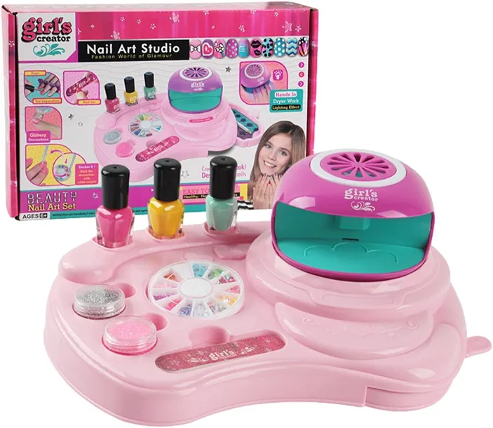 studio-paznokci-bohater-brak