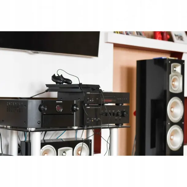 pilot-uniwersalny-programowalny-bluetooth-ir-all-in-one-sofabaton-u2-stan-opakowania-oryginalne