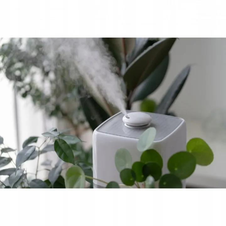 pilot-uniwersalny-programowalny-bluetooth-ir-all-in-one-sofabaton-u2