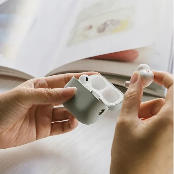 etui-do-apple-airpods-pro-1-2-ringke-case-cover-stan-nowy-kod-producenta-8809881268316