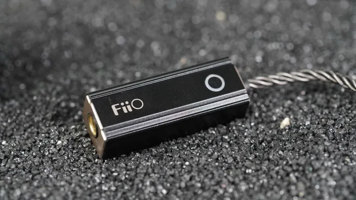fiio-ka2-usb-c-dac-wzmac-sluch-dac-amp