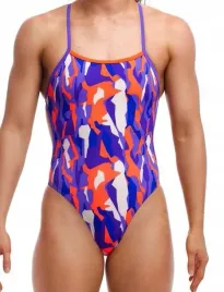 stroj-kapielowy-funkita-torvill-twisted-10-uk32-s