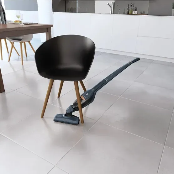 odkurzacz-pionowy-electrolux-eerc75db-niebieski-szerokosc-produktu-14-5-cm