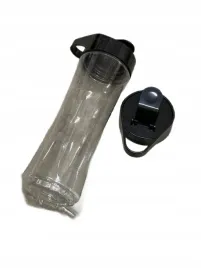 butelka-do-picia-wody-z-dwoma-korkami-do-picia