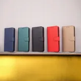 etui-smart-classic-do-iphone-16e-ciemnozielone-stan-nowy-przeznaczenie-apple