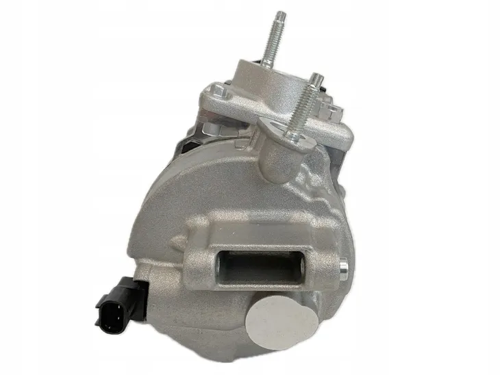 swieca-zarowa-volvo-24d-07-denso-dg-610-denso-stan-nowy-dlugosc-calkowita-135-mm