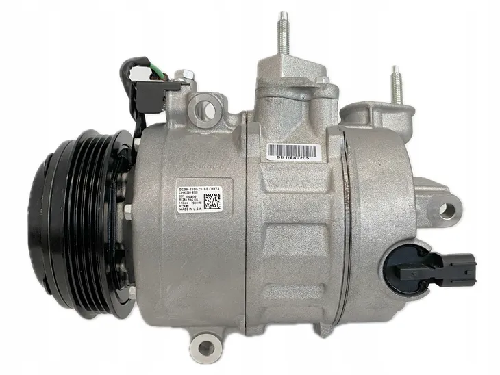 swieca-zarowa-volvo-24d-07-denso-dg-610-denso-waga-z-opakowaniem-2-kg