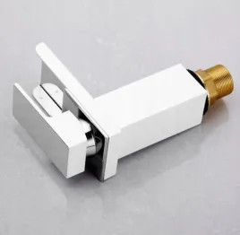 bateria-umywalkowa-lazienkowa-rynna-wodospad-biala