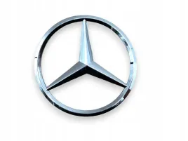 gwiazda-emblemat-srebrny-tyl-82-mm-a1178170016-do-mercedes-cla-c117-w117
