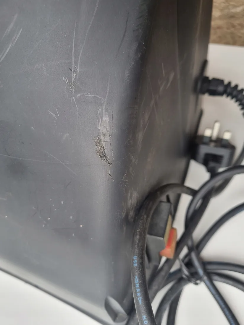 plastikowa-oslona-silnika-betoniarki-belle-betoniarka-bwe-80-110-tbe130-165-stan-nowy