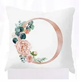 poszewka-na-poduszke-aksamitna-45x45cm-z-litera-o